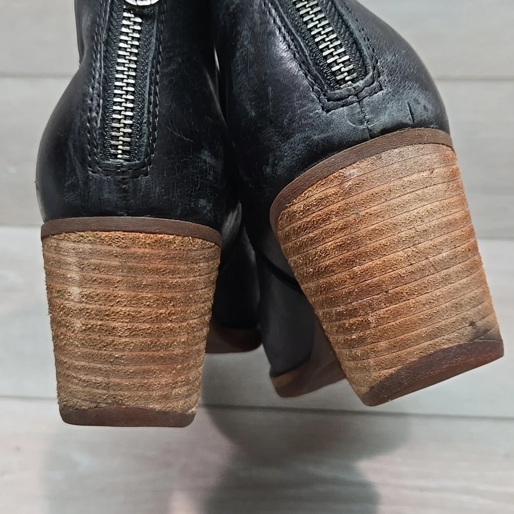 Kork Ease Women Black Distressed  Leather Ankle Boots Moto Shoes Sz 8.5M